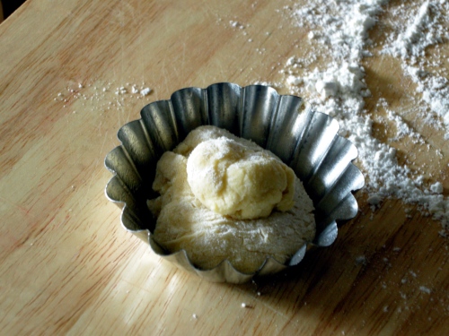 dough-in-tart-pan-up-close